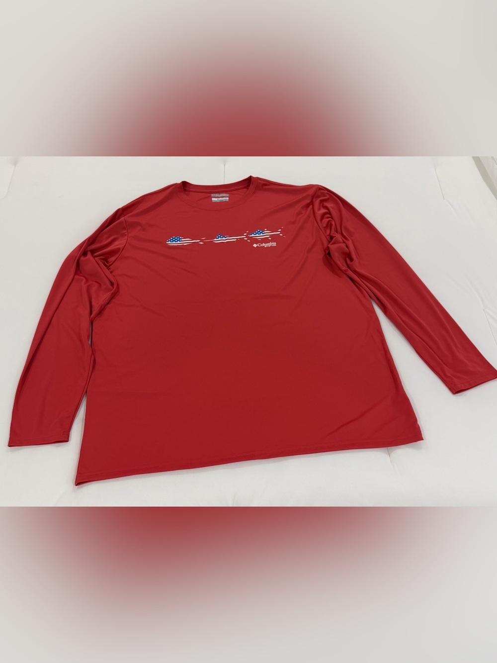 Columbia Red Long-Sleeve Graphic Performance Tee